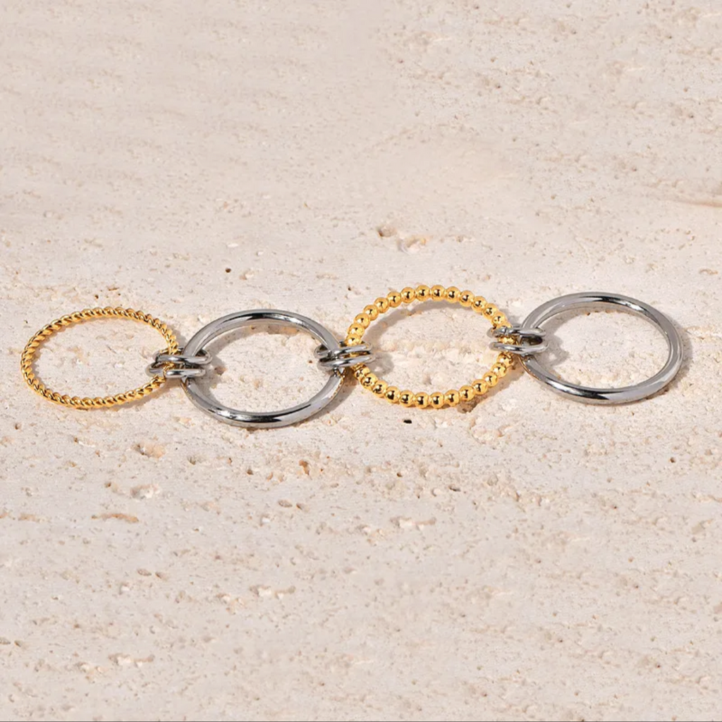 Ring Quadro Twist