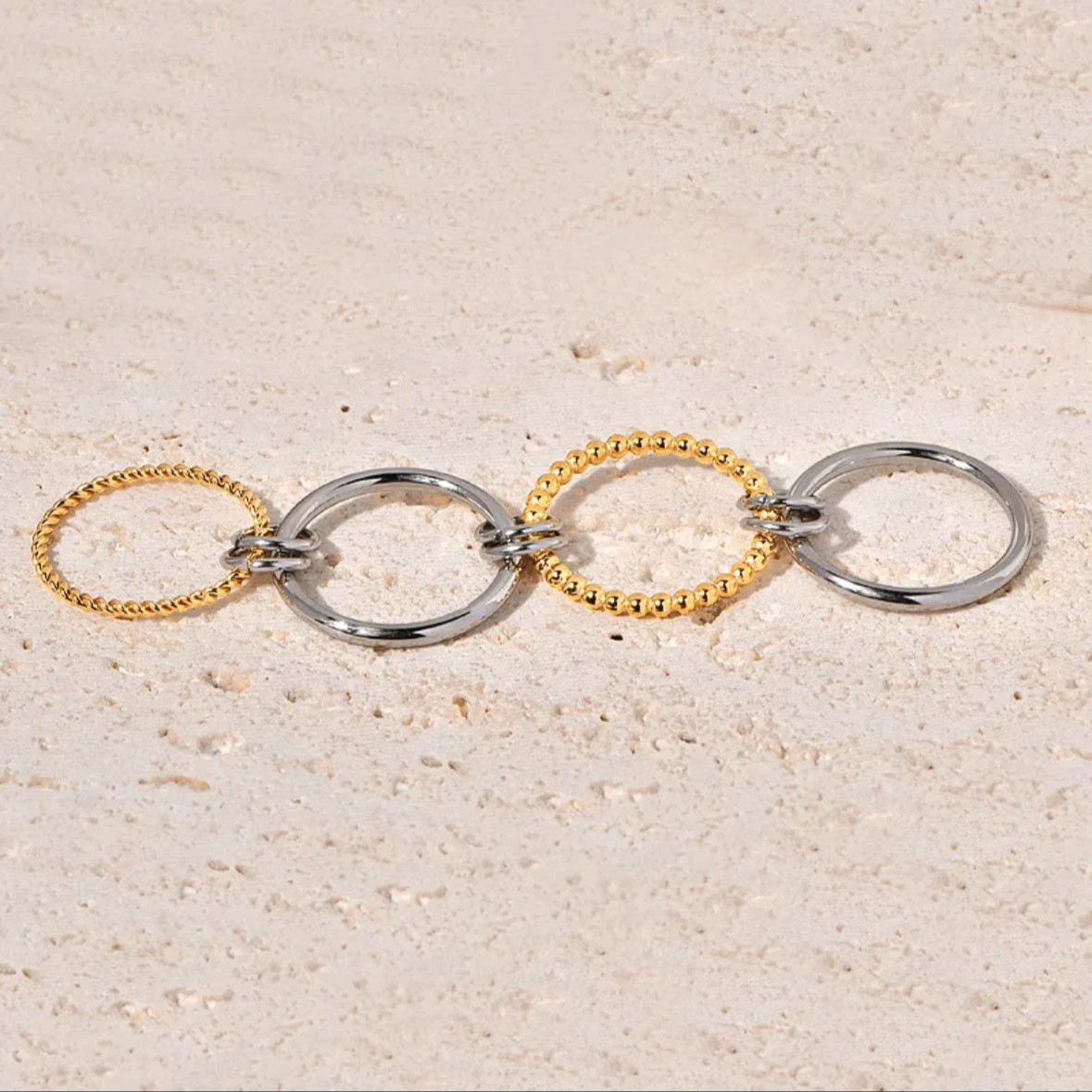 Ring Quadro Twist