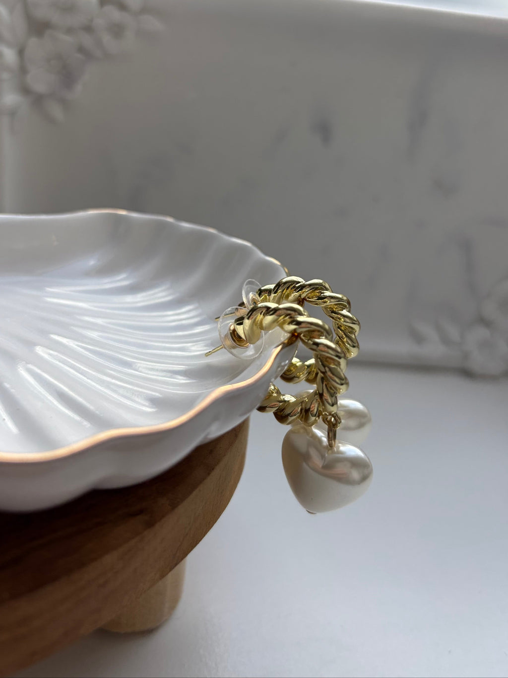 Kreolen Aphrodite mit Herzperle